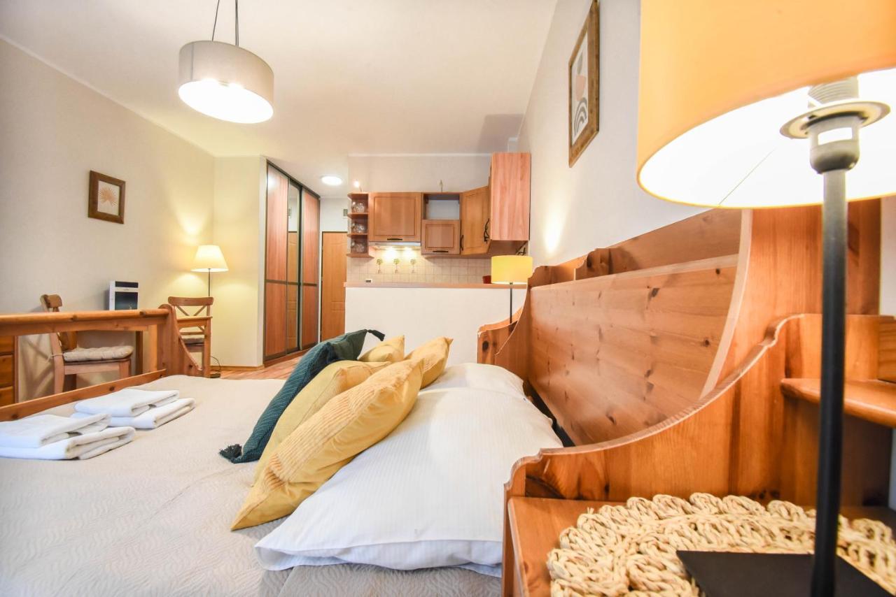 Apartamenty Na Wyspie - Trzy Korony - Studio Z Parkingiem ชวีโนวิชแจ ภายนอก รูปภาพ
