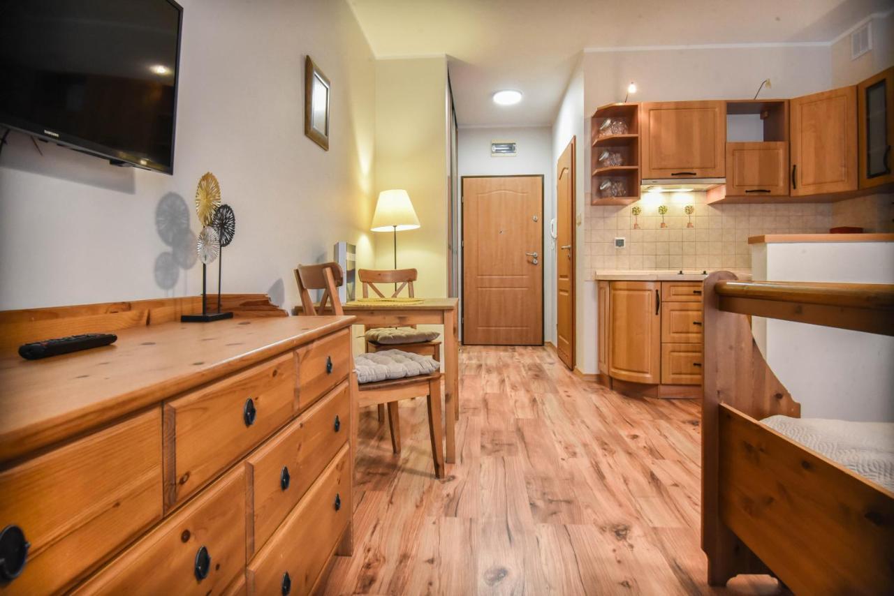 Apartamenty Na Wyspie - Trzy Korony - Studio Z Parkingiem ชวีโนวิชแจ ภายนอก รูปภาพ