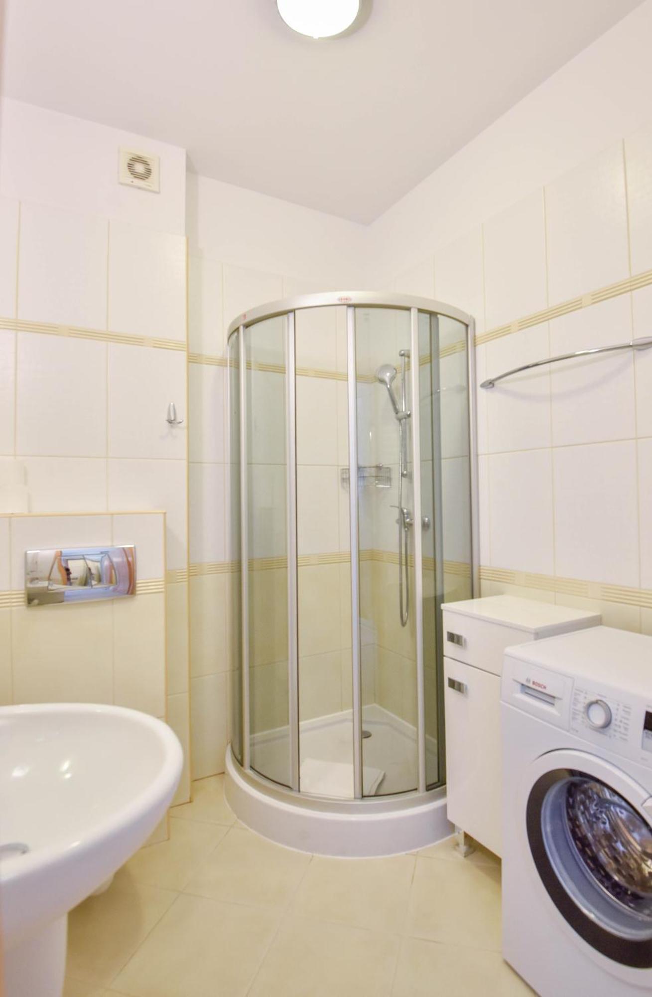 Apartamenty Na Wyspie - Trzy Korony - Studio Z Parkingiem ชวีโนวิชแจ ภายนอก รูปภาพ