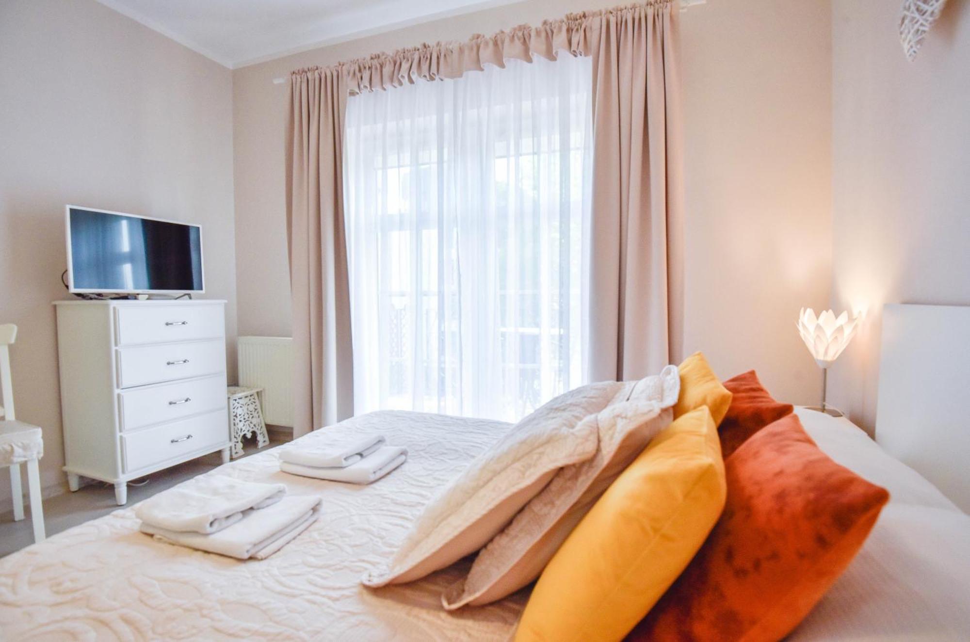 Apartamenty Na Wyspie - Trzy Korony - Studio Z Parkingiem ชวีโนวิชแจ ภายนอก รูปภาพ