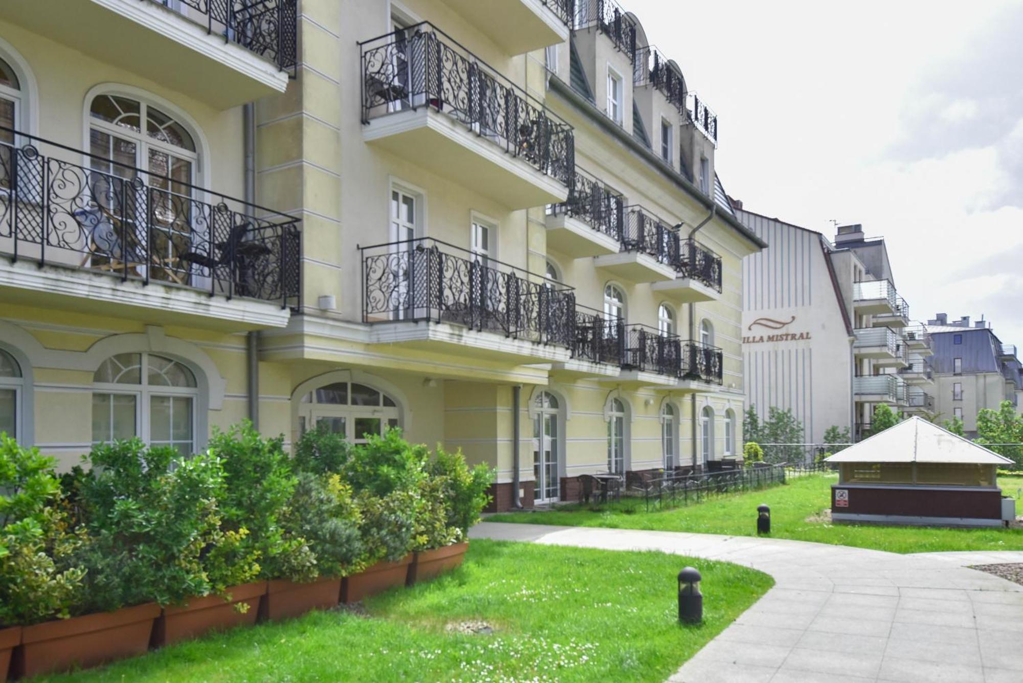 Apartamenty Na Wyspie - Trzy Korony - Studio Z Parkingiem ชวีโนวิชแจ ภายนอก รูปภาพ